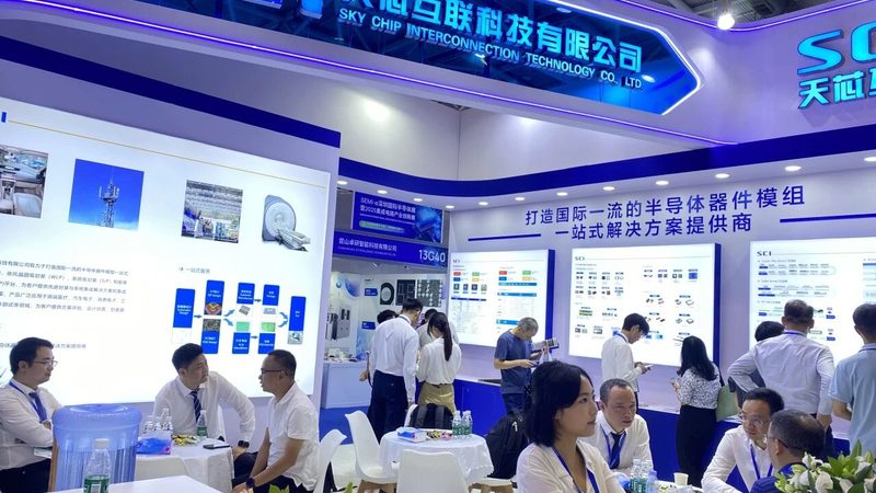 晶圆代工小批量定制：揭秘收费标准背后的逻辑**